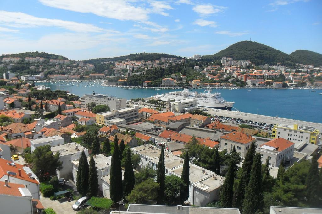 Rooms Anela With Large Common Tarrace And Beautiful Sea View Dubrovnik Chambre photo