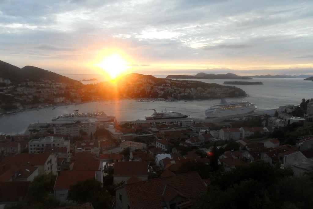 Rooms Anela With Large Common Tarrace And Beautiful Sea View Dubrovnik Chambre photo